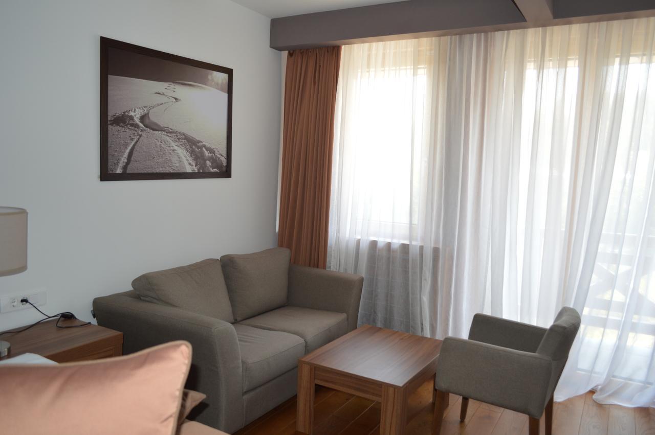 Apartments B&P ยาโฮรินา ภายนอก รูปภาพ