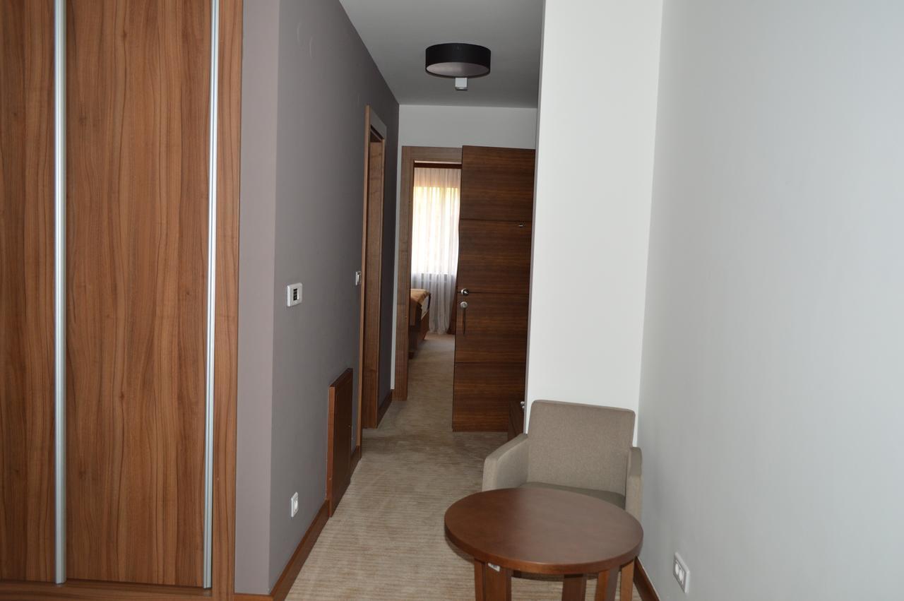 Apartments B&P ยาโฮรินา ภายนอก รูปภาพ